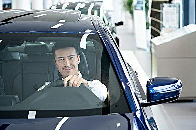 《野狗子》全新截图公布 诡异敌人以及女护士登场